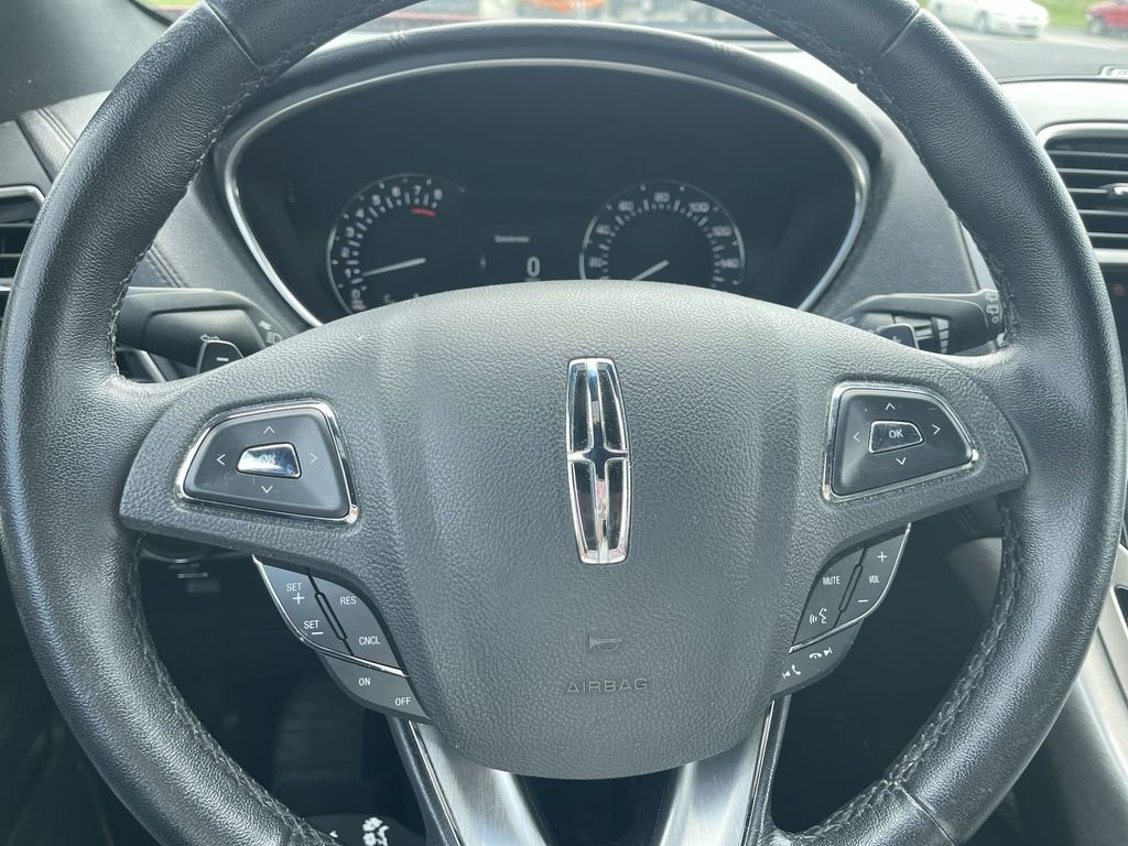 Used 2018 Lincoln MKX Premiere image 8