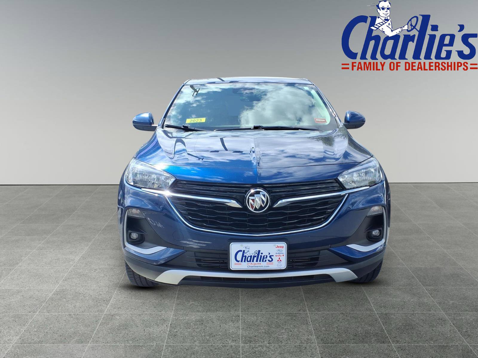 Used 2023 Buick Encore GX Preferred w/ Cold Weather Comfort Package AWD/4WD image 2
