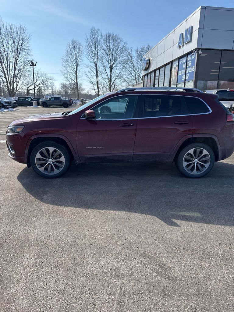 Used 2019 Jeep Cherokee Overland w/ Technology Group image 5