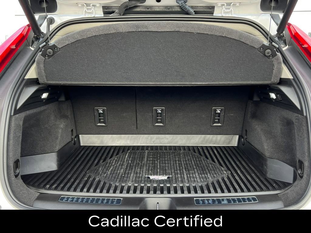 Certified 2022 Cadillac XT4 Premium Luxury w/ Enhanced Visibility Package image 36