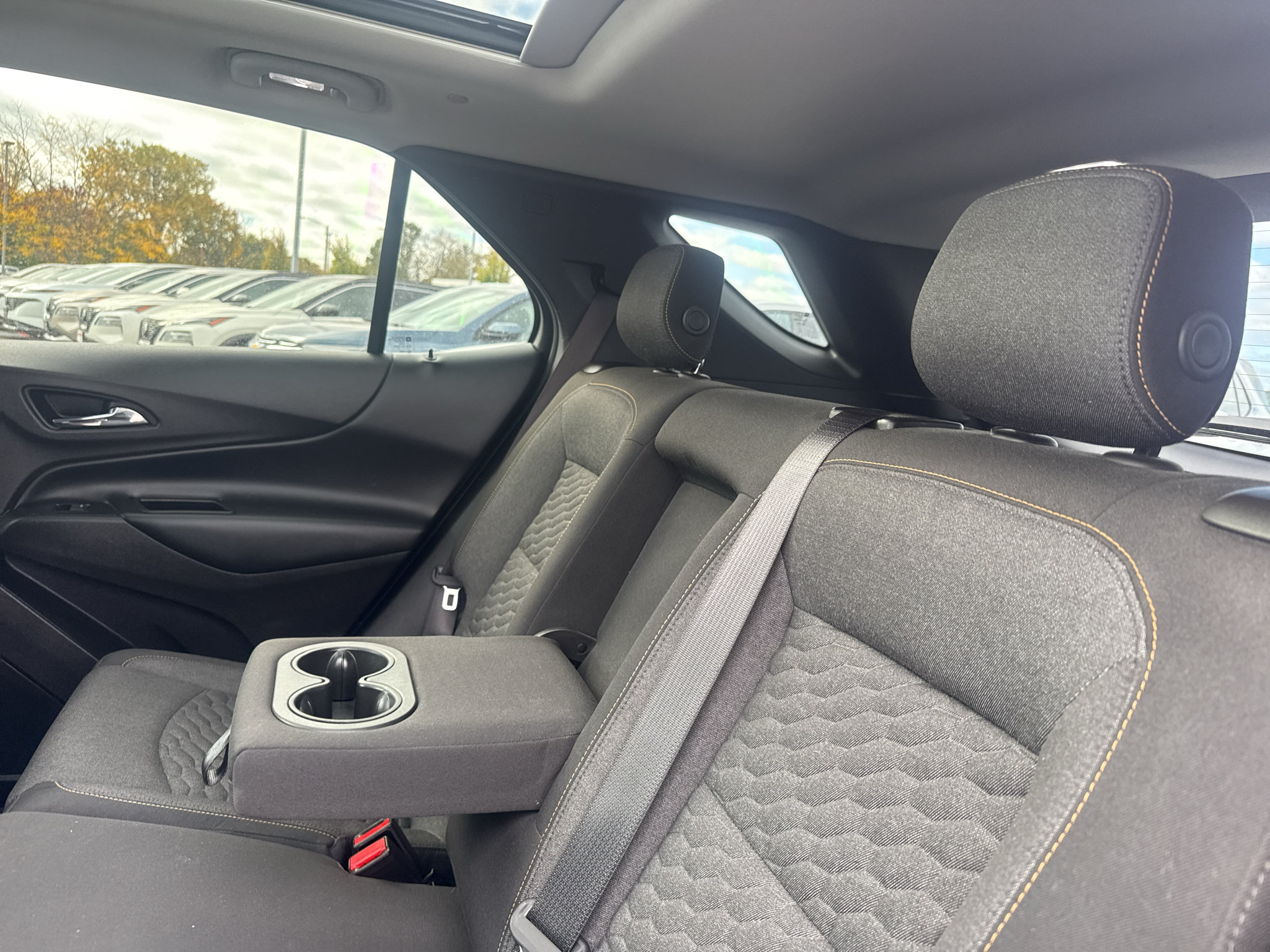 Certified 2018 Chevrolet Equinox LT FWD image 15