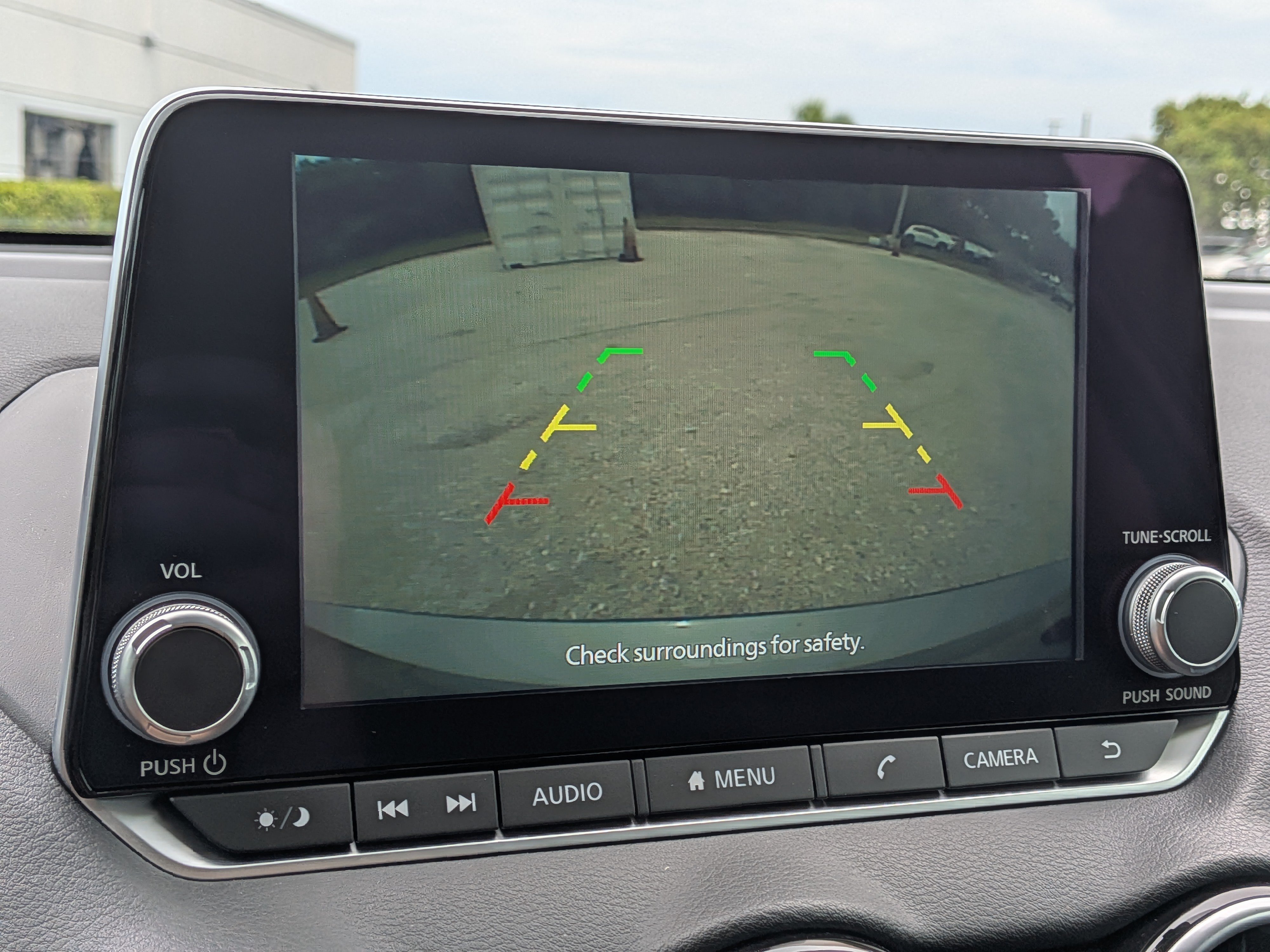 Used 2025 Nissan Sentra SV FWD image 32
