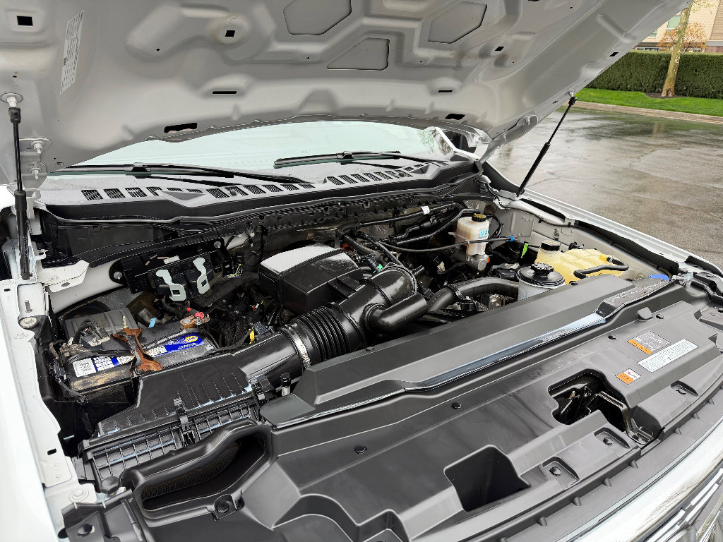 Used 2023 Ford F350 XLT w/ FX4 Off-Road Package image 15