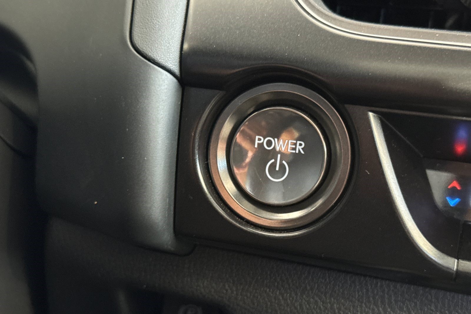 Certified 2025 Lexus UX 300h FWD w/ Accessory Package (Z2) image 28