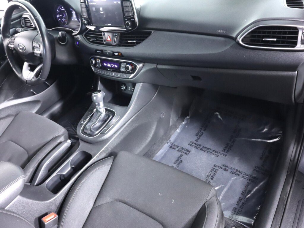 Used 2018 Hyundai Elantra GT w/ Style Package 02 FWD image 40