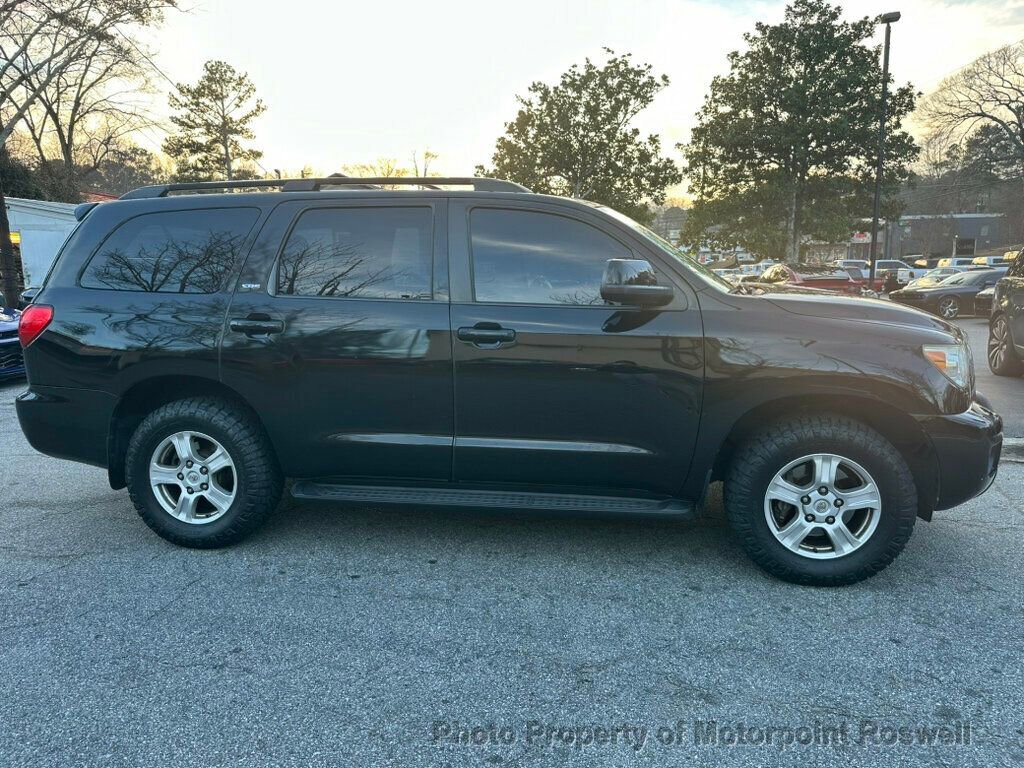 Used 2017 Toyota Sequoia SR5 RWD image 22