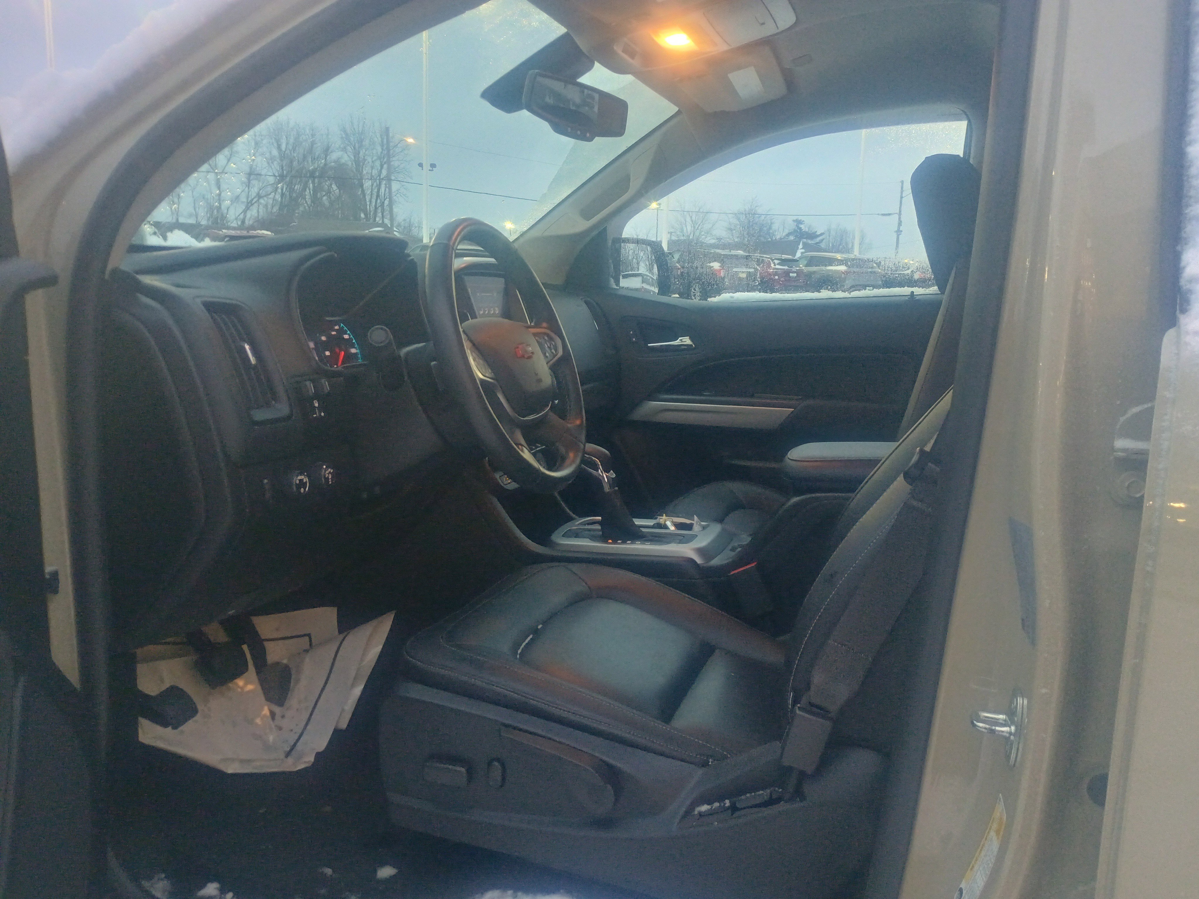 Used 2022 Chevrolet Colorado ZR2 image 18