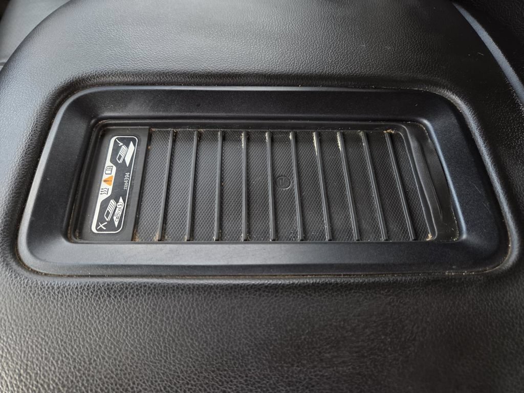 Used 2019 Chevrolet Silverado 2500 LT w/ Texas Edition AWD/4WD image 36