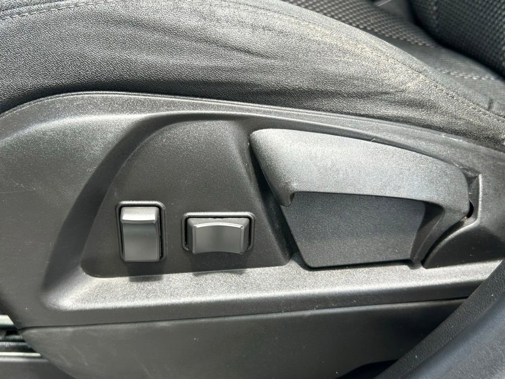 Used 2016 Chevrolet Equinox LS FWD image 19