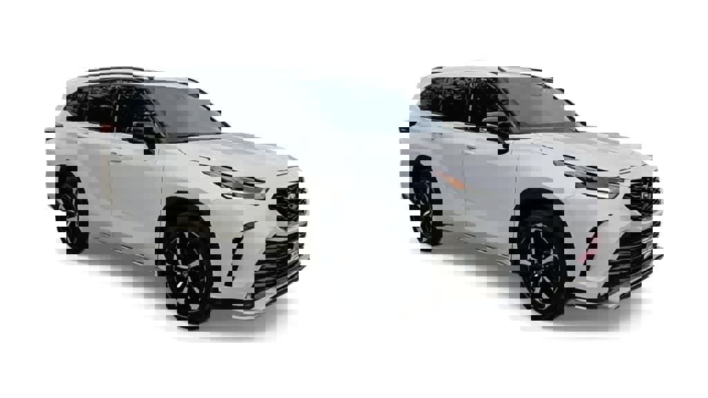 Used 2021 Toyota Highlander XSE image 2