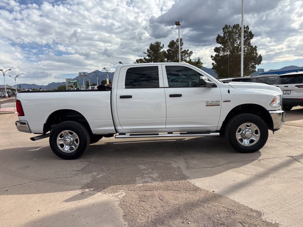 Used 2018 RAM 2500 Tradesman w/ Chrome Appearance Group AWD/4WD image 4