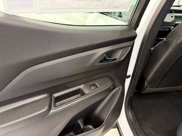 New 2027 Chevrolet Bolt RS FWD image 18