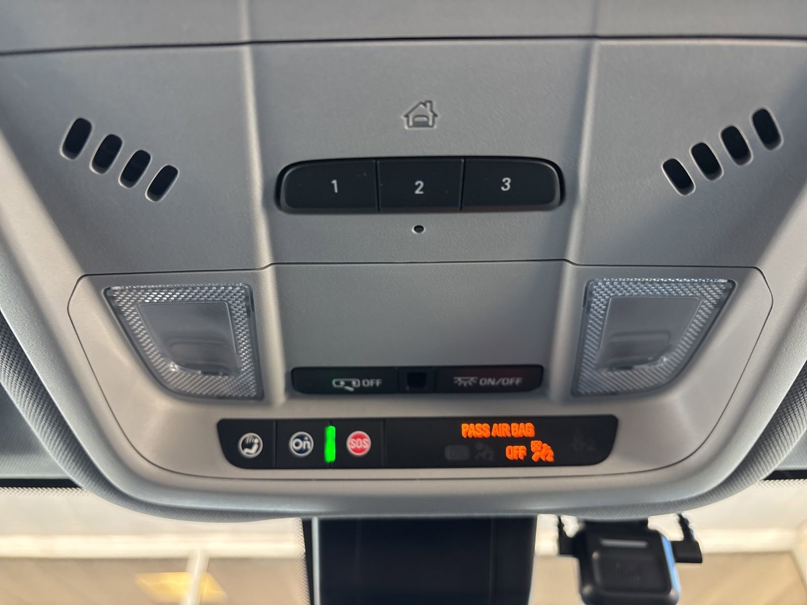 Certified 2022 GMC Terrain SLT w/ LPO, Floor Liner Package image 22