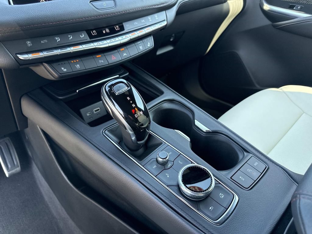 Used 2021 Cadillac XT4 Sport FWD image 25