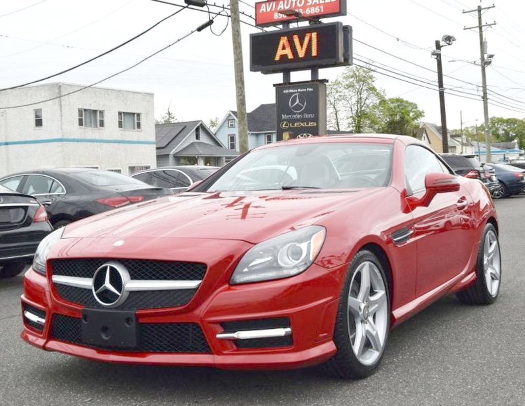 Used 2012 Mercedes-Benz SLK 350 image 3