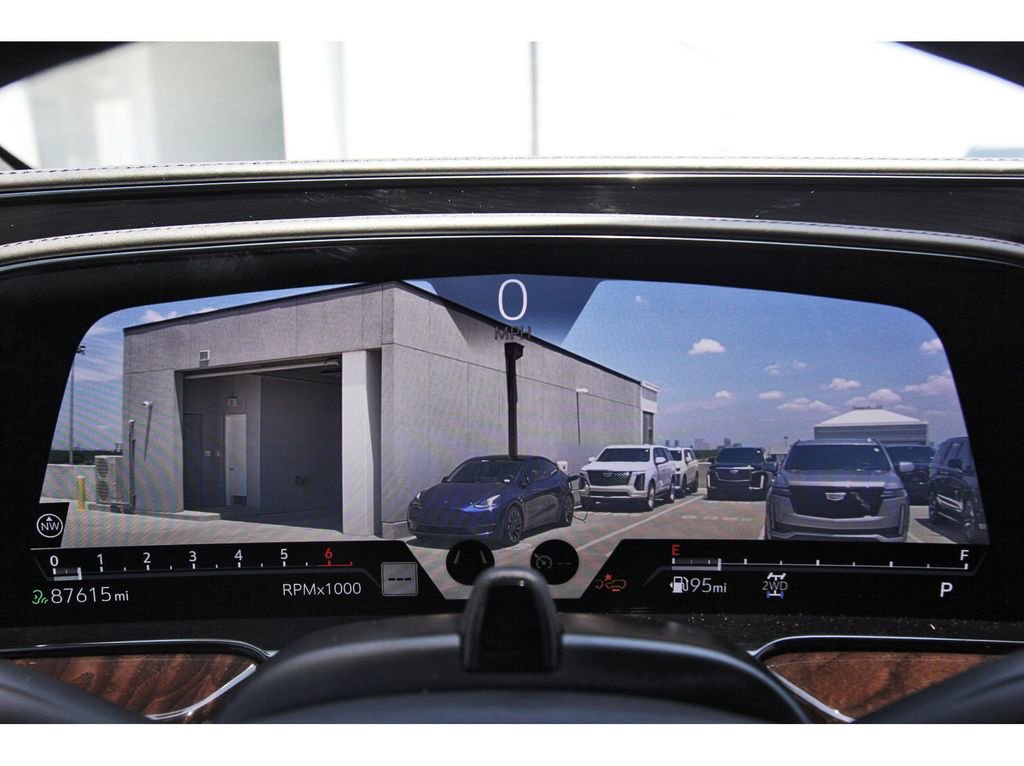 Used 2021 Cadillac Escalade ESV Sport Platinum w/ Heavy-Duty Trailer Package AWD/4WD image 14