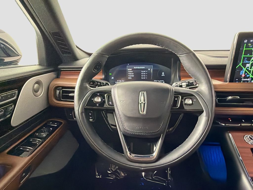 Used 2023 Lincoln Aviator Reserve w/ Equipment Group 201A RWD image 11