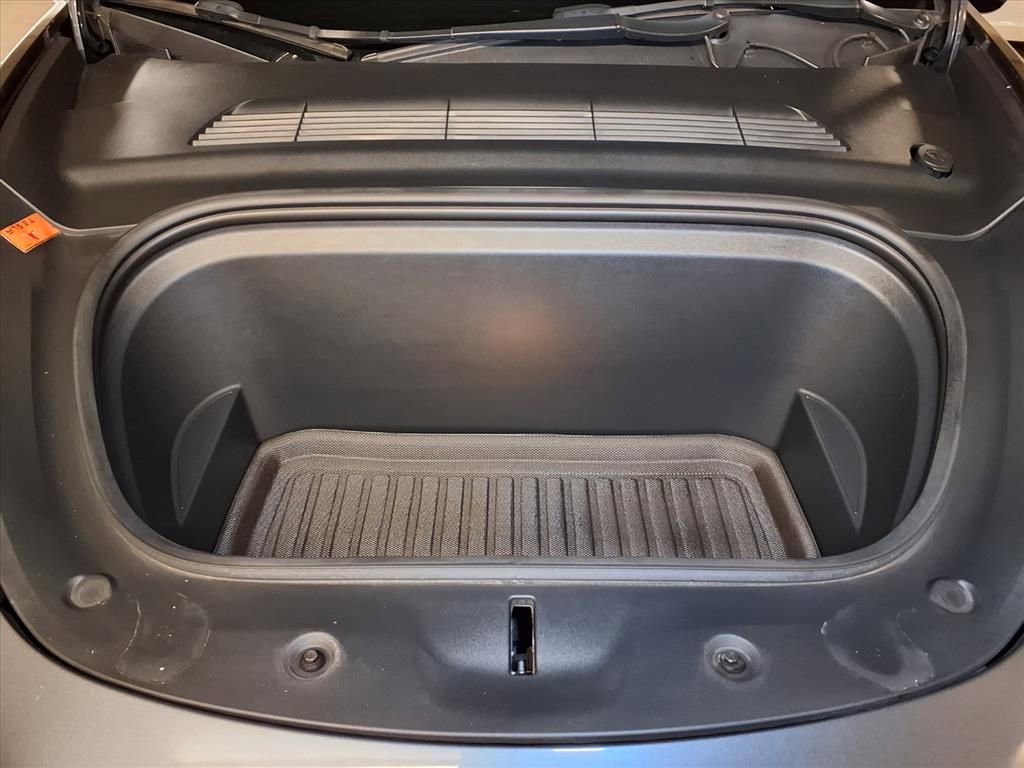 Used 2022 Tesla Model Y Performance image 25