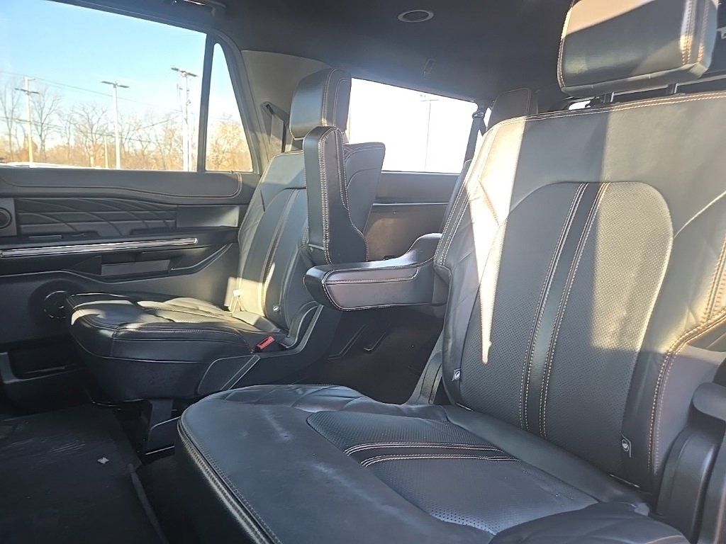 Used 2022 Ford Expedition Max Platinum image 46