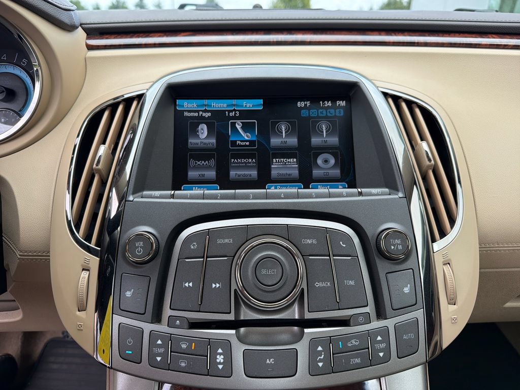 Used 2013 Buick LaCrosse Leather FWD image 17