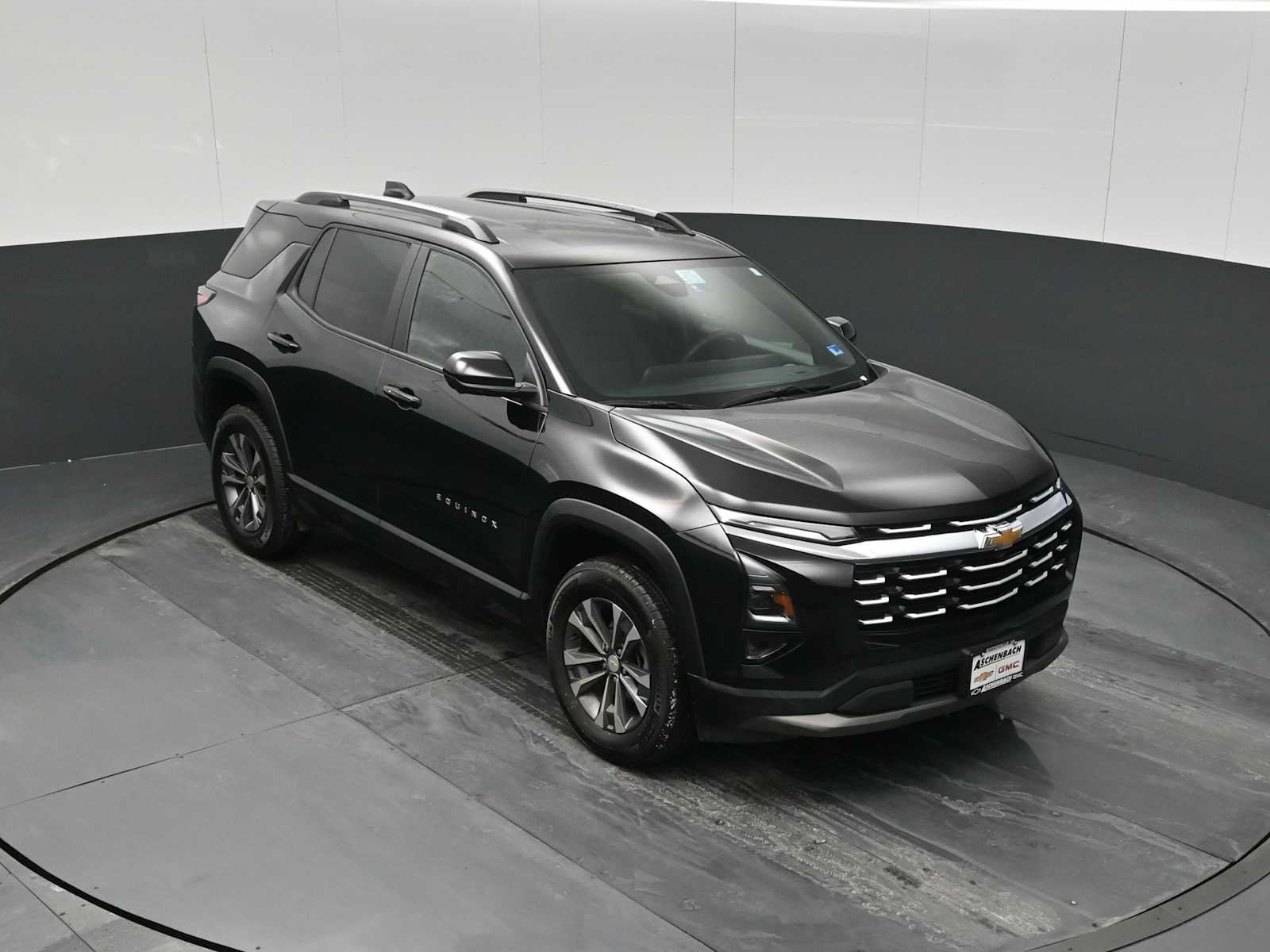 Used 2025 Chevrolet Equinox LT w/ Convenience Package II image 10