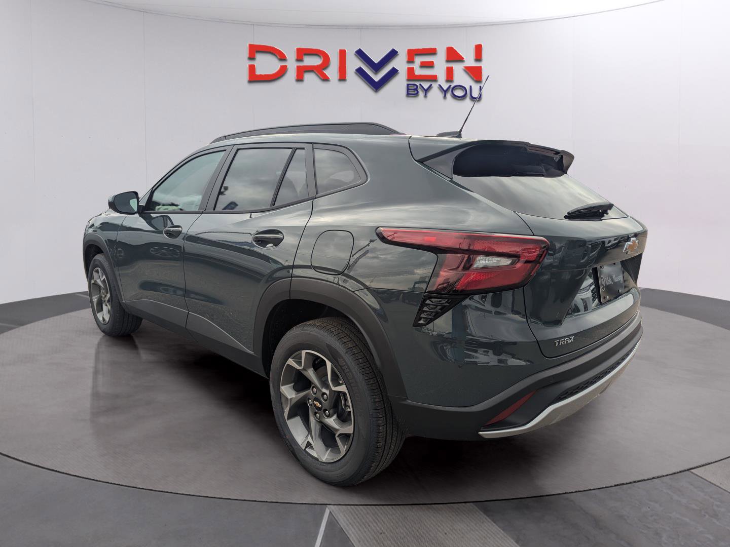 New 2026 Chevrolet Trax LT w/ Driver Confidence Package image 3