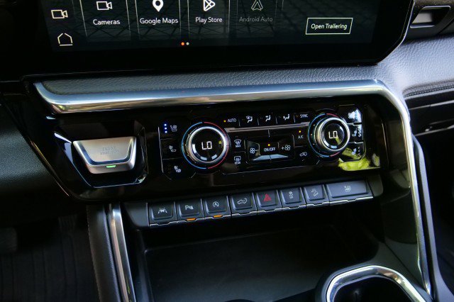 Used 2024 GMC Sierra 1500 Denali w/ Denali Reserve Package image 14