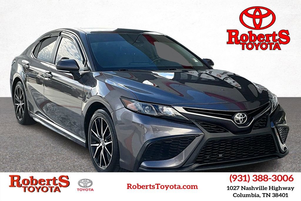 Certified 2022 Toyota Camry SE w/ Convenience Package image 1
