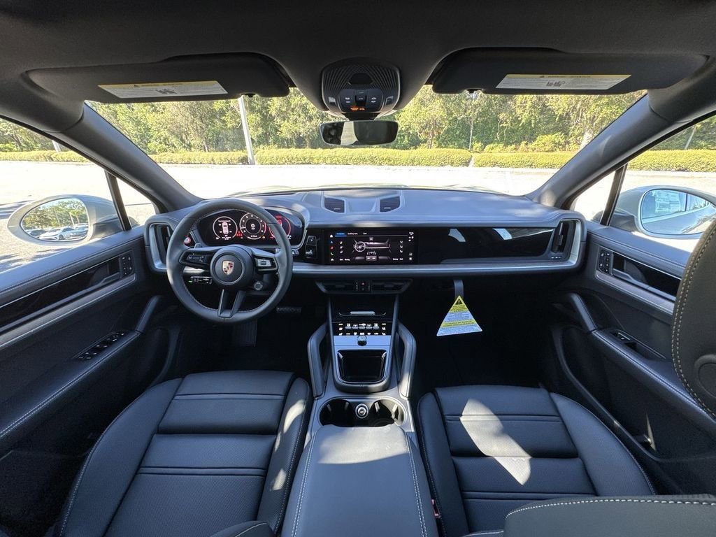 Certified 2026 Porsche Cayenne image 17