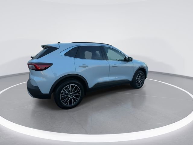 New 2026 Ford Escape SE w/ PHEV Premium Package FWD image 8