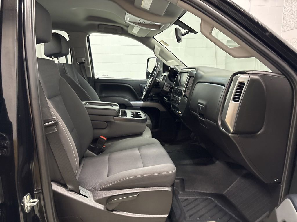 Used 2018 Chevrolet Silverado 2500 LT w/ All Star Edition AWD/4WD image 37