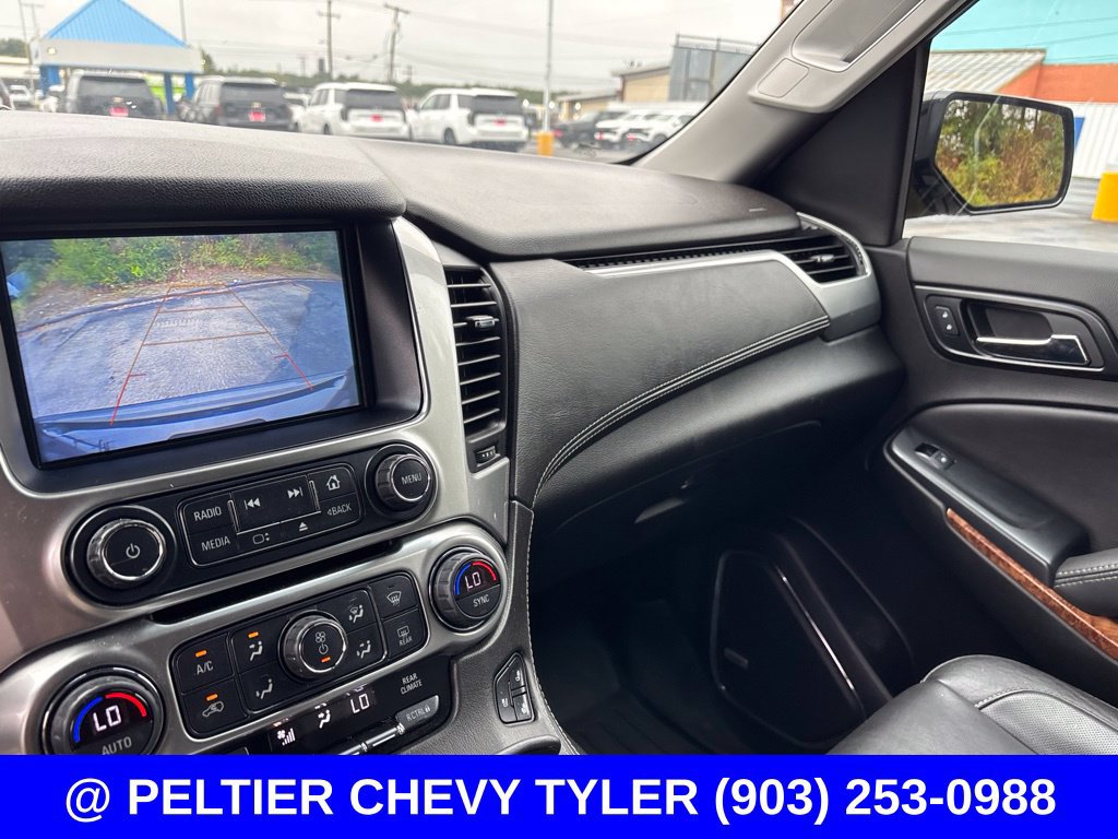 Used 2020 Chevrolet Suburban Premier w/ RST Edition AWD/4WD image 17
