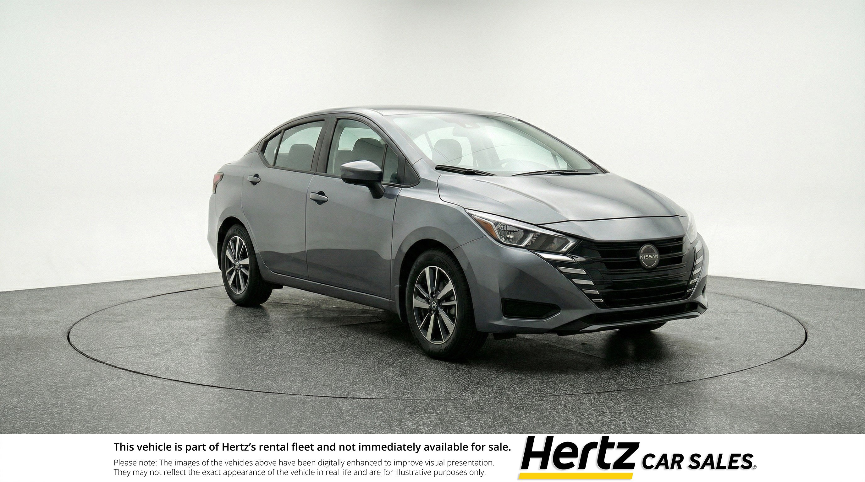 Used 2025 Nissan Versa SV image 1