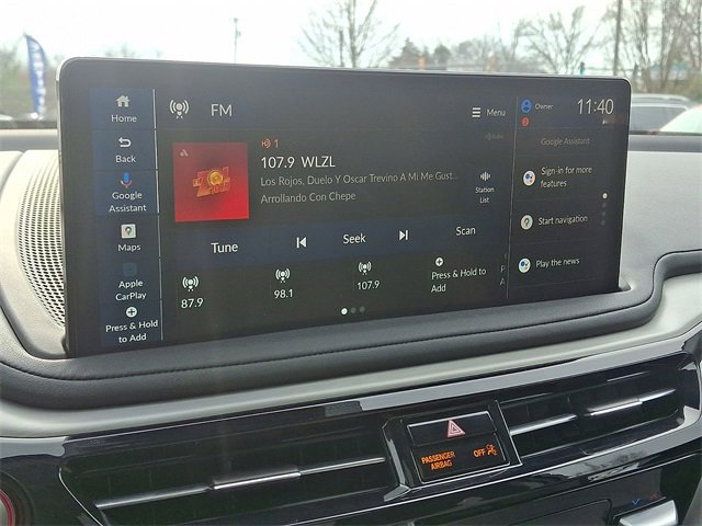 Certified 2025 Acura MDX w/ Technology Package image 18