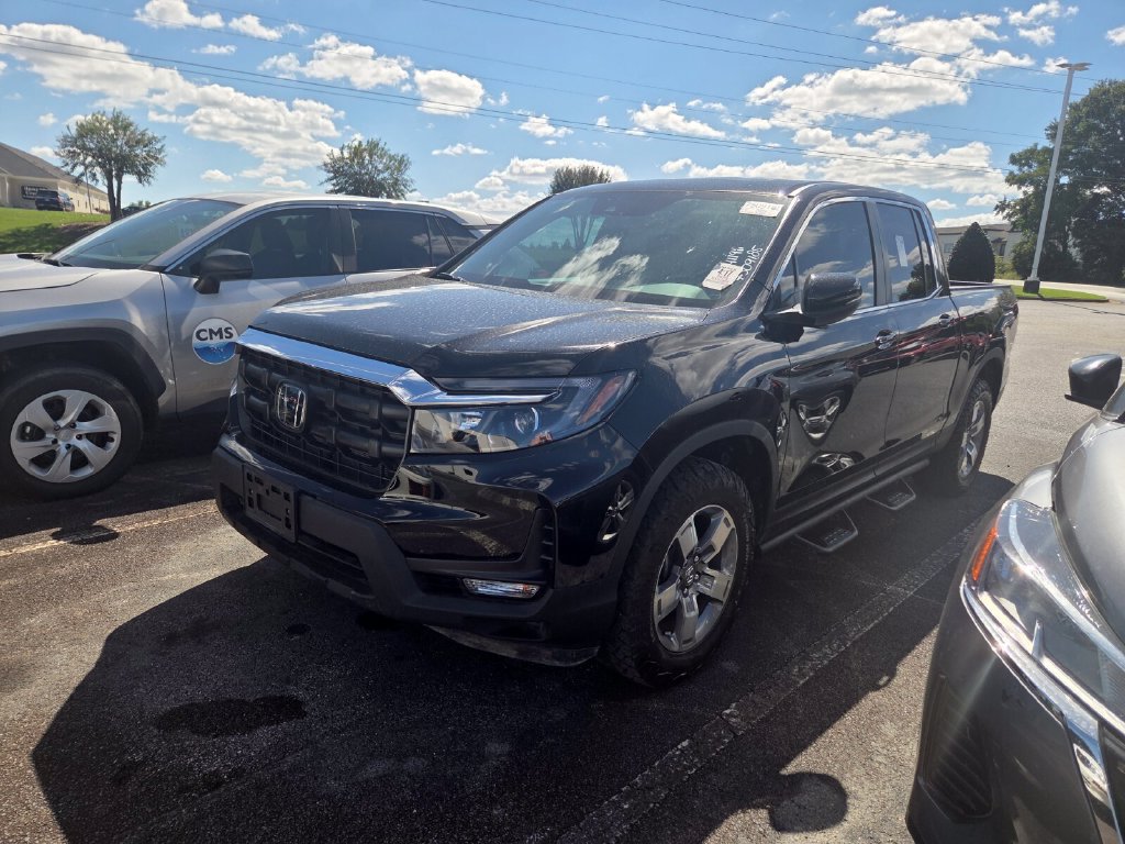 Used 2025 Honda Ridgeline RTL image 3