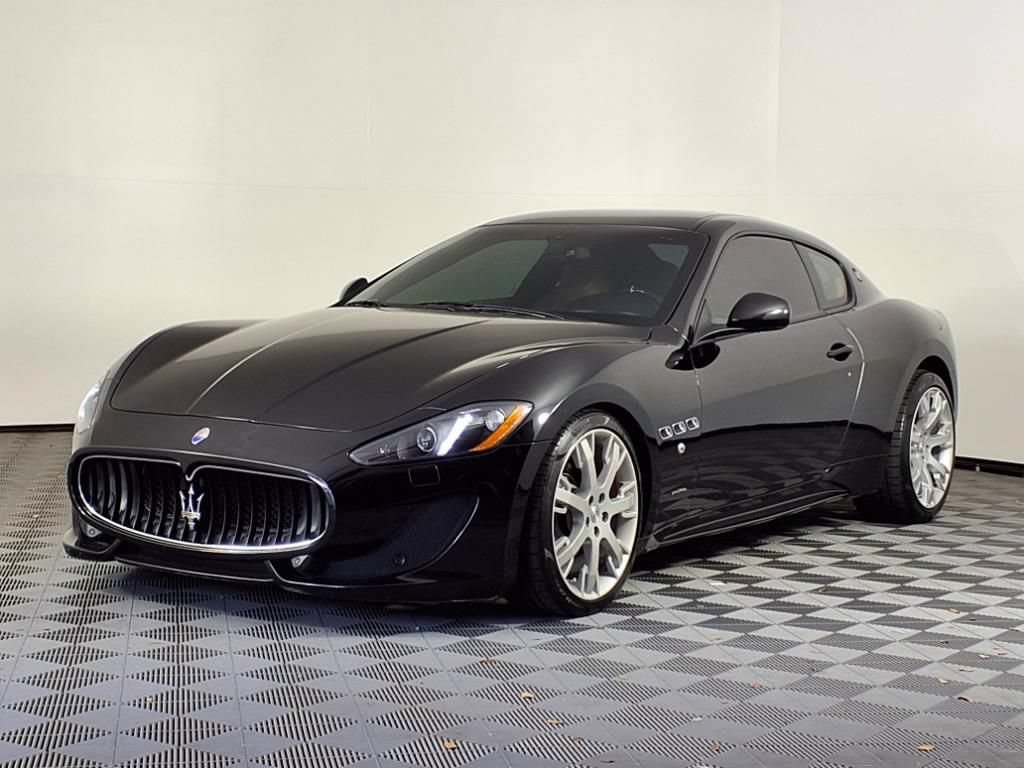 Used 2017 Maserati GranTurismo Sport RWD image 3