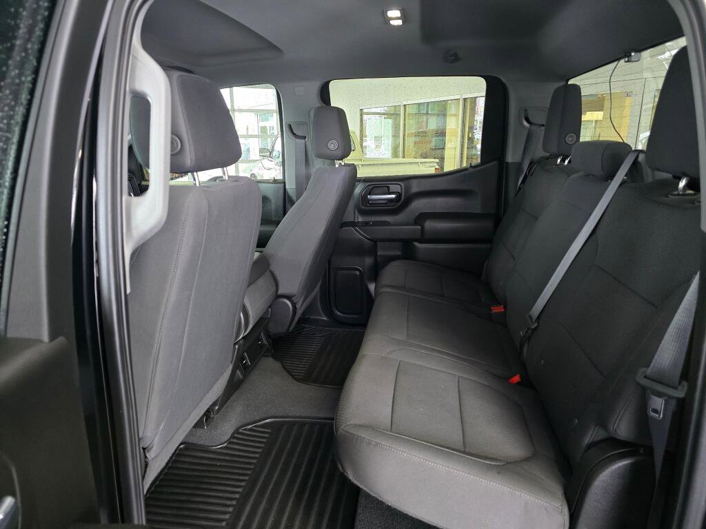 Used 2020 Chevrolet Silverado 1500 Custom Trail Boss w/ Custom Convenience Package image 37