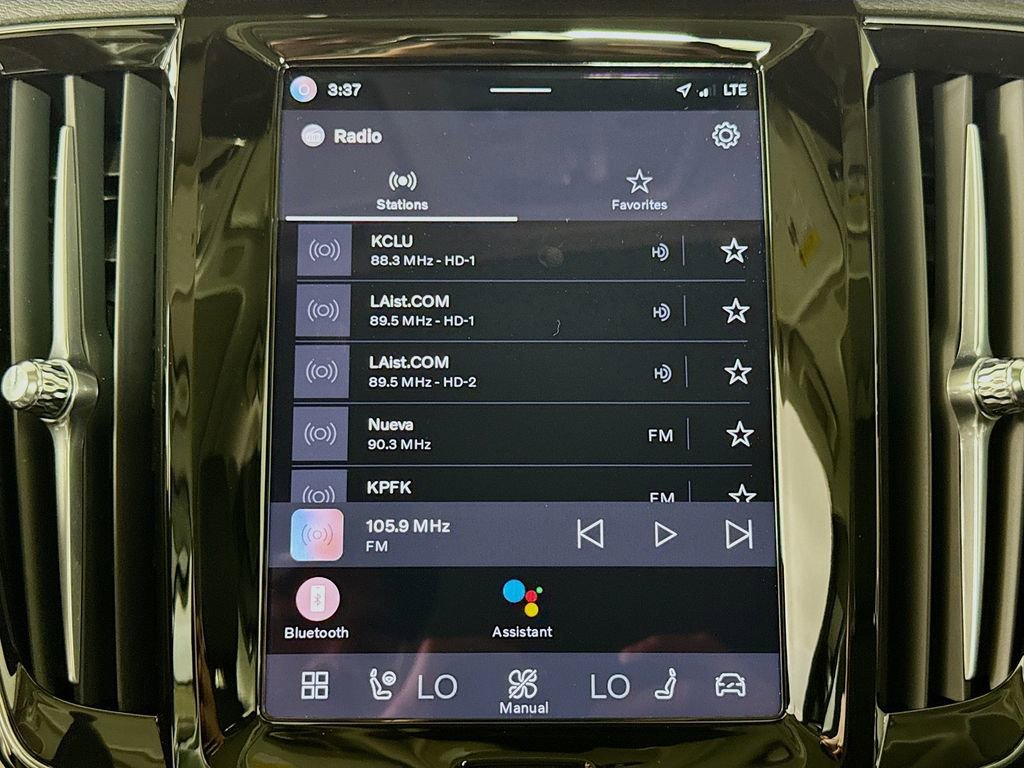 Certified 2025 Volvo S90 B6 Plus image 15