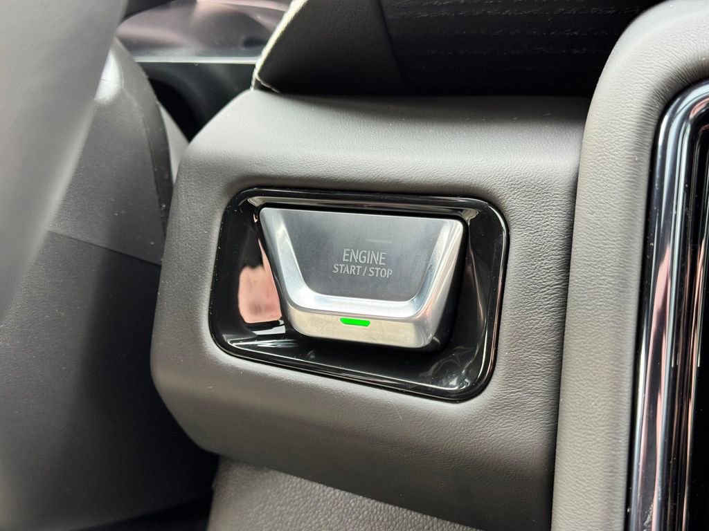 New 2026 GMC Yukon XL AT4 Ultimate image 29