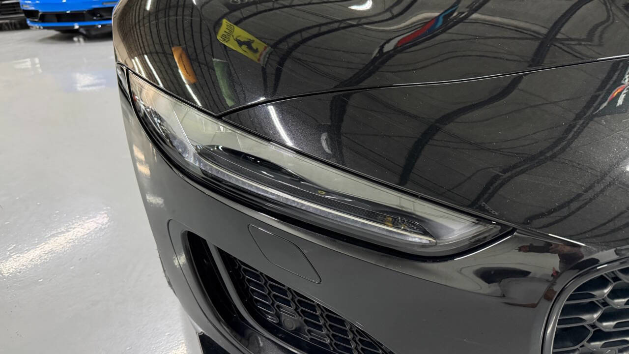 Used 2023 Jaguar F-TYPE R-Dynamic AWD/4WD image 4