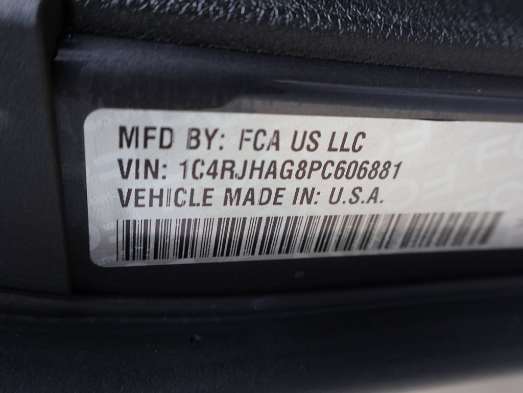 Used 2023 Jeep Grand Cherokee Altitude AWD/4WD image 39