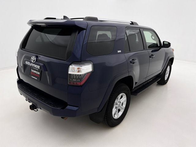 Used 2021 Toyota 4Runner SR5 AWD/4WD image 7