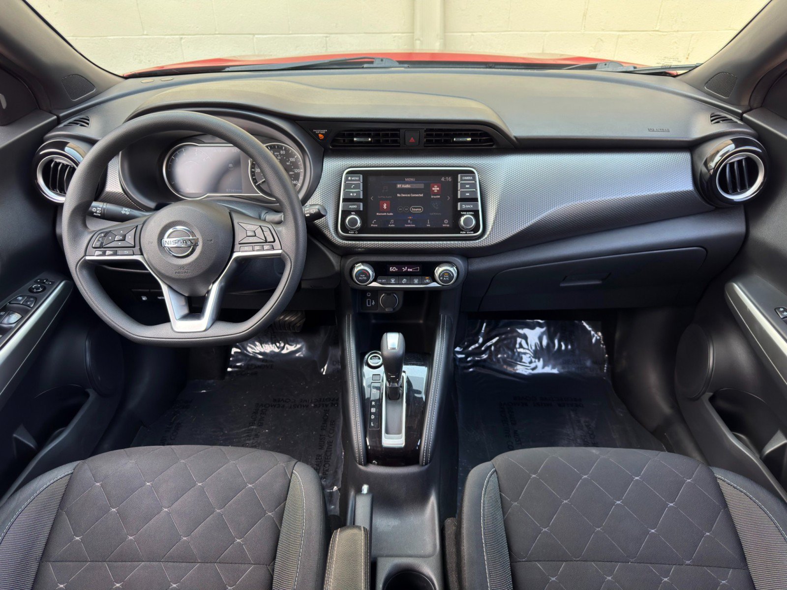 Used 2020 Nissan Kicks SV FWD image 11
