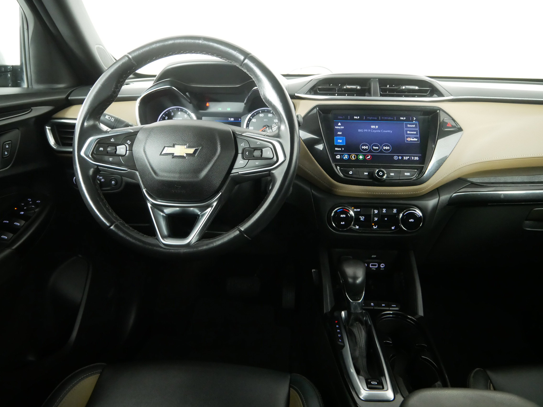 Used 2021 Chevrolet TrailBlazer ACTIV w/ Technology Package AWD/4WD image 21