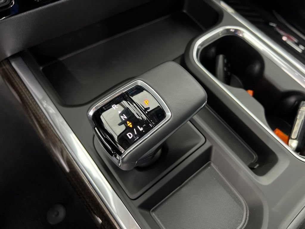 Used 2026 Chevrolet Silverado 1500 LT Trail Boss w/ Convenience Package II AWD/4WD image 15