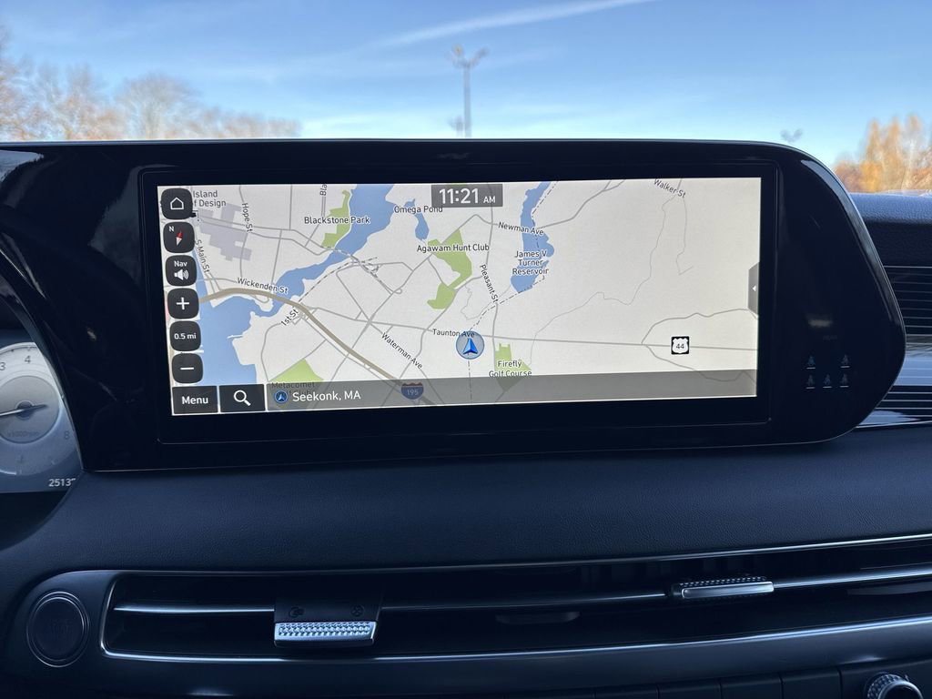 Used 2024 Hyundai Palisade Calligraphy image 19