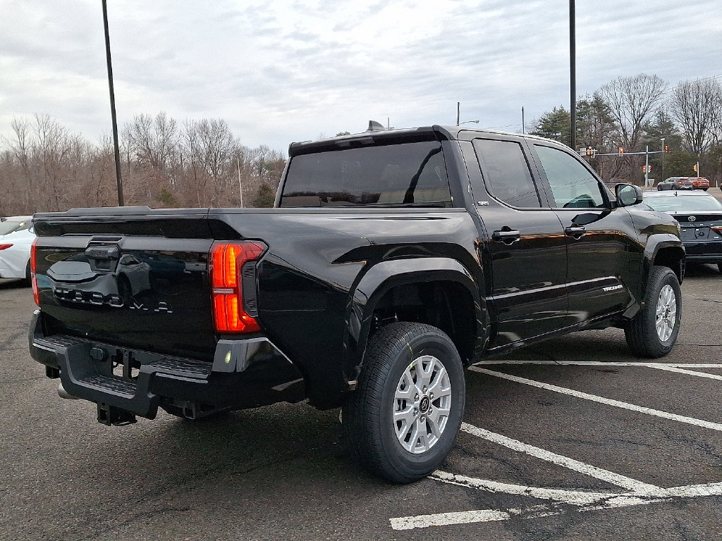 New 2026 Toyota Tacoma SR5 RWD image 4