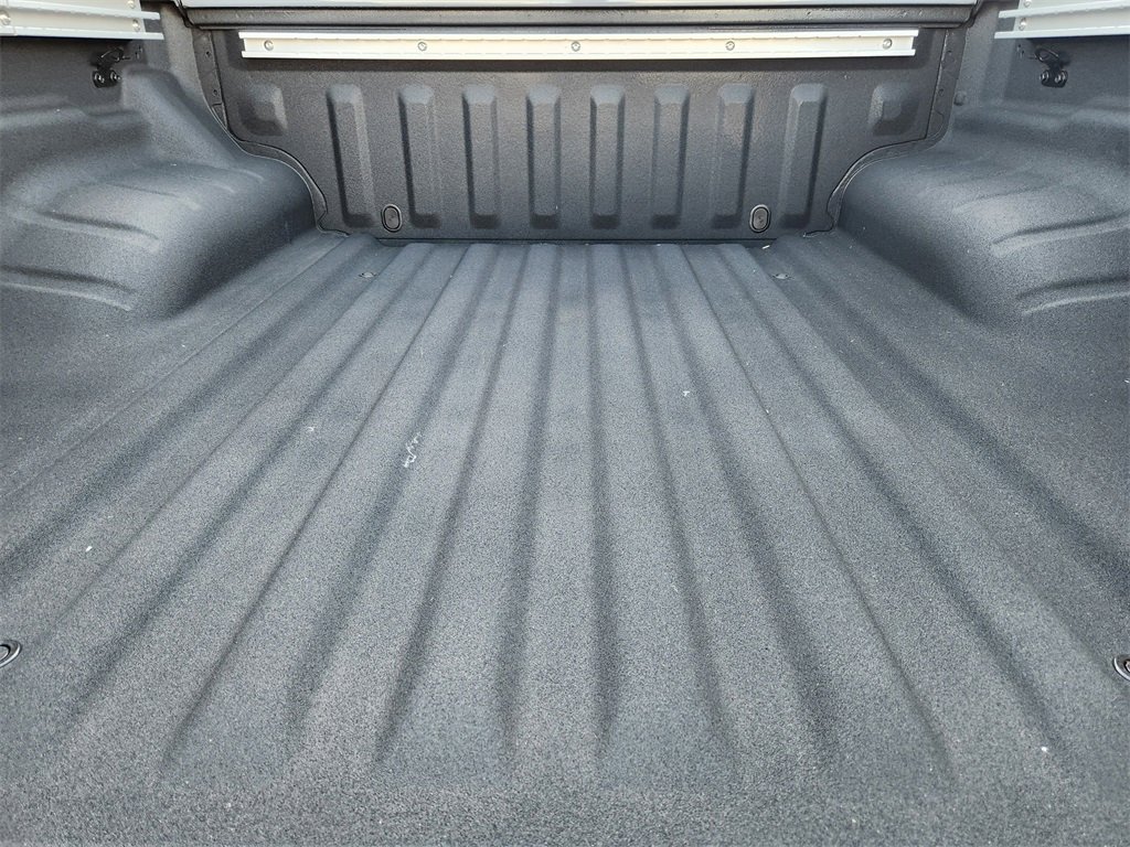 New 2026 Nissan Frontier PRO-4X w/ Pro-4x Convenience Package image 21