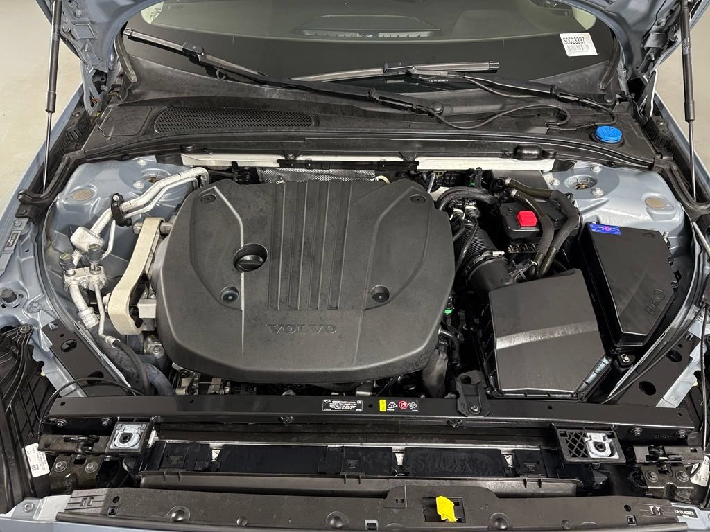 Used 2024 Volvo S60 B5 Plus AWD/4WD image 41