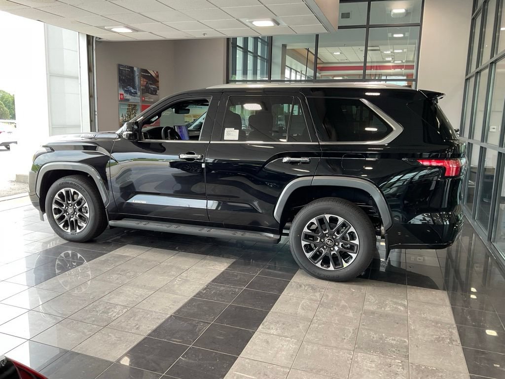 New 2026 Toyota Sequoia Limited AWD/4WD image 4